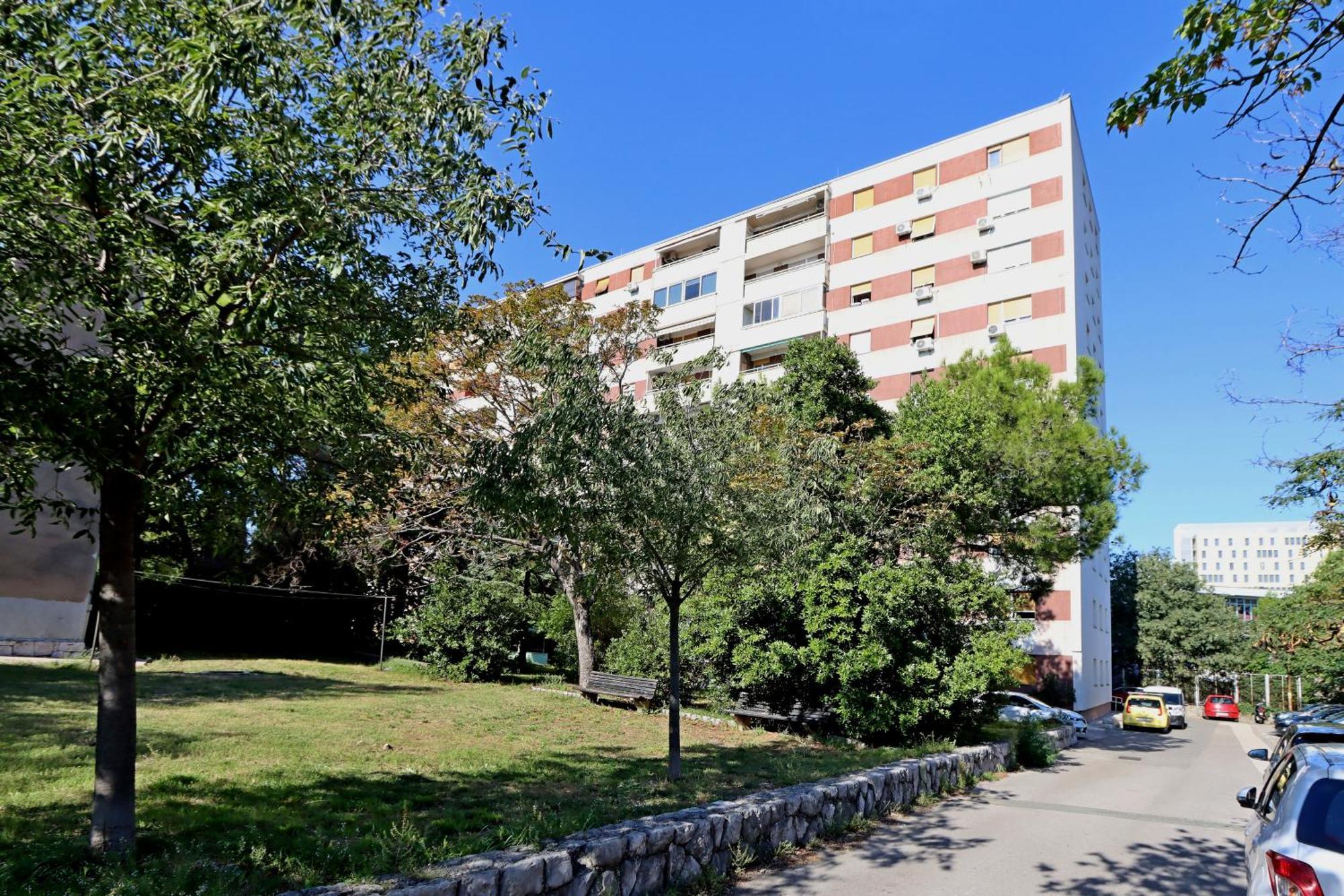 Apartment With Wifi - 16539 *