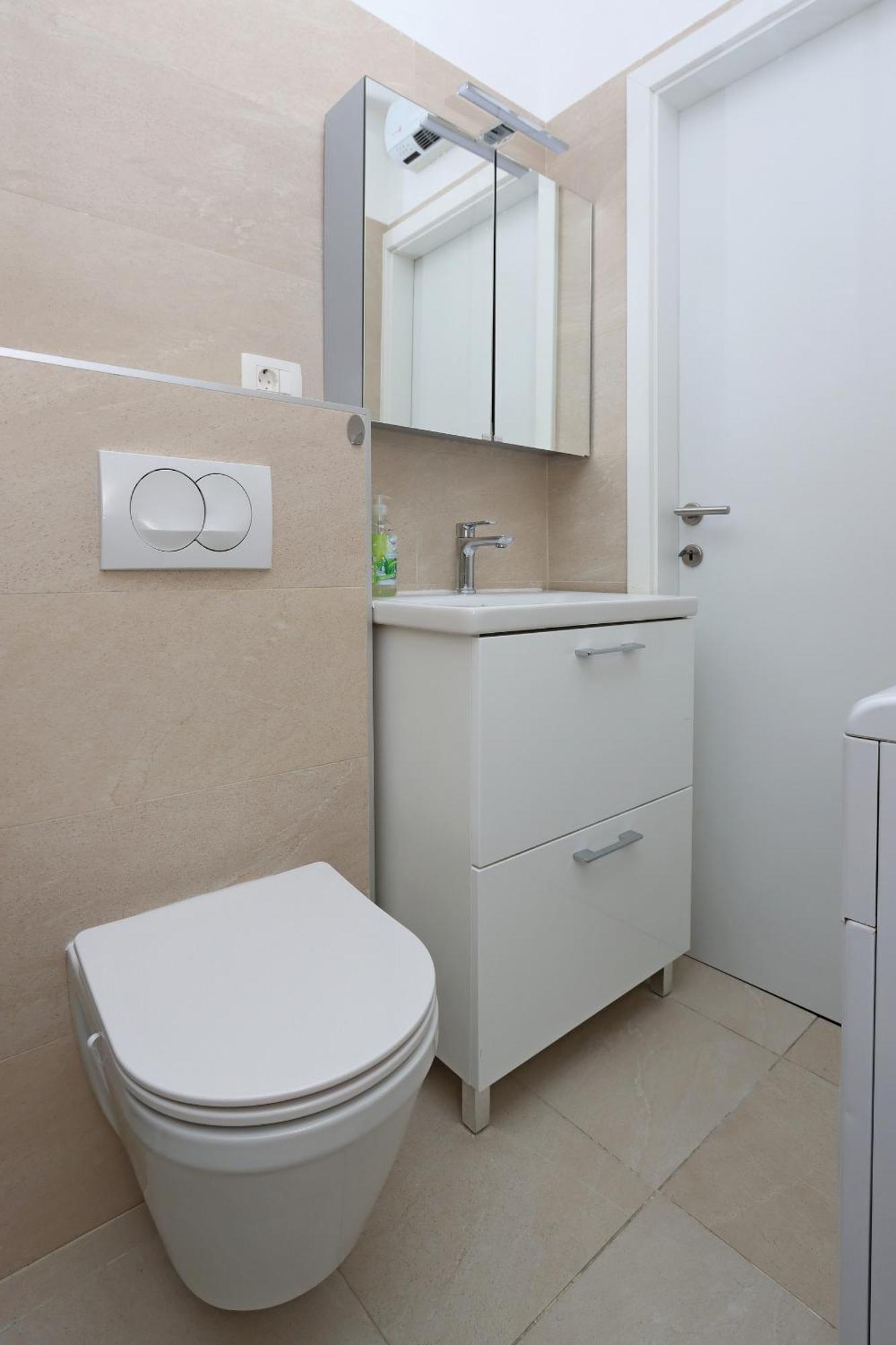 With Wifi - 16539 Apartment *